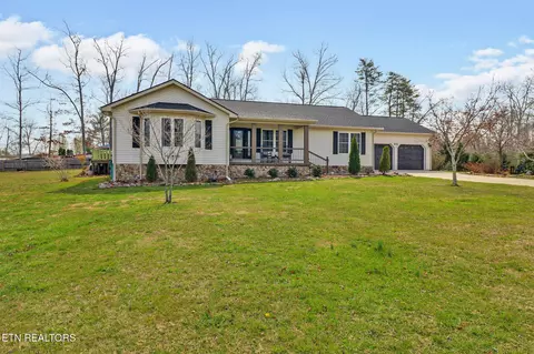 102 Ithaca Ln, Crossville, TN 38572