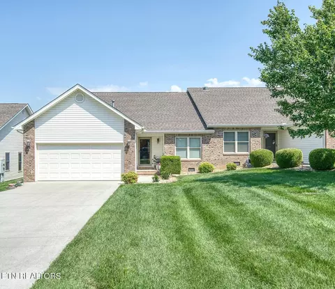 39 Woodgate Ln #101, Crossville, TN 38571