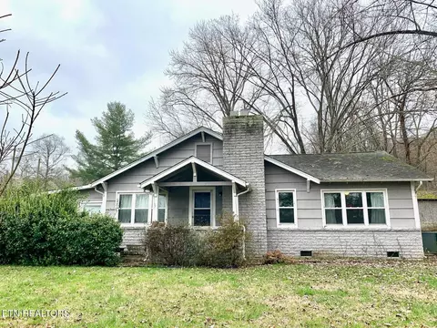 646 E Beaver Creek Dr, Knoxville, TN 37918