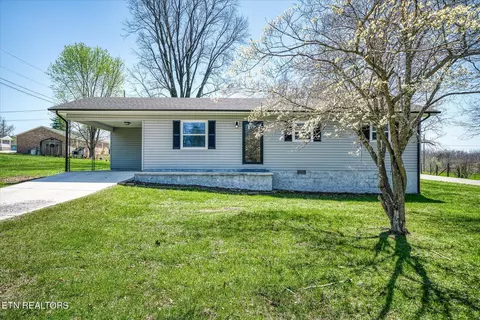 313 Myrtle Ave, Crossville, TN 38555