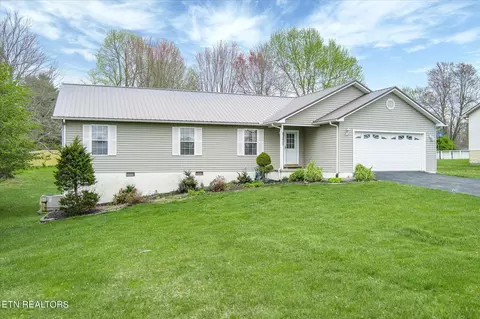 459 Mckinley Ln, Crossville, TN 38572