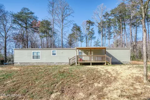 13767 Lantana Rd, Crossville, TN 38572