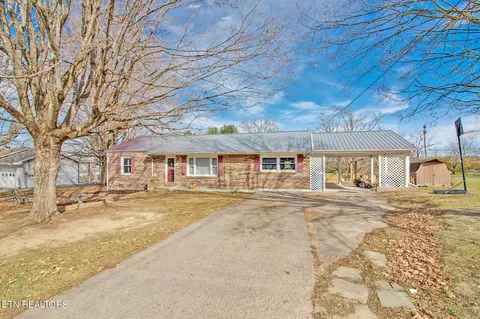 80 Stone Dr, Crossville, TN 38555