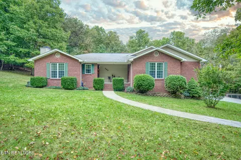 290 Goodstock Rd, Crossville, TN 38555