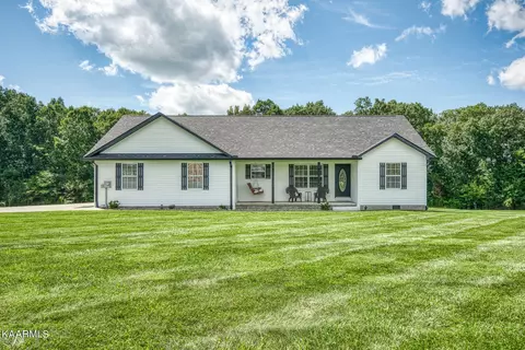 143 Pomona Rd, Crossville, TN 38571