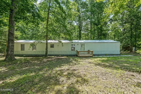 276 Carter Town Rd, Crossville, TN 38571