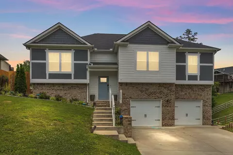 610 Hatch Trl, Soddy Daisy, TN 37379