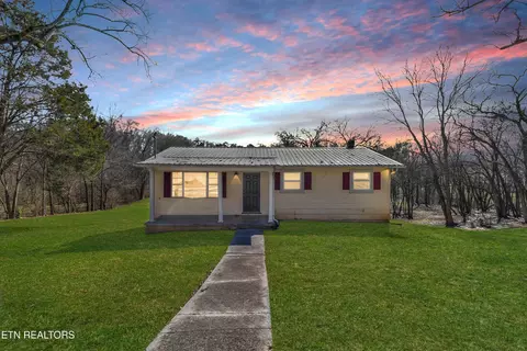 726 Brown Rd, Knoxville, TN 37920