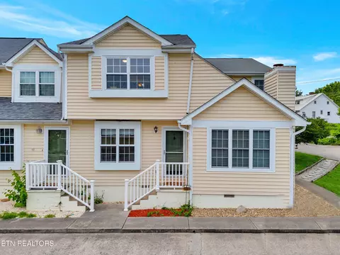 633 Vose Rd #G, Alcoa, TN 37701