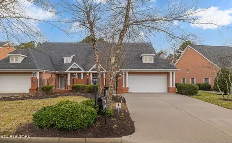 1020 Fine Glen Dr, Sevierville, TN 37862