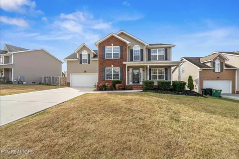 2105 Mosaic Ln, Knoxville, TN 37924