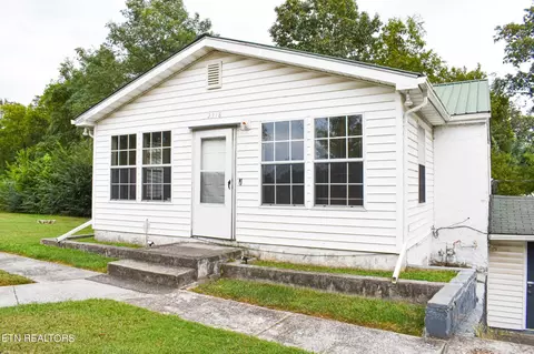 2318 Wheeler St, Knoxville, TN 37917