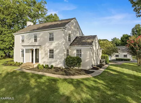 7726 Westland Dr, Knoxville, TN 37919