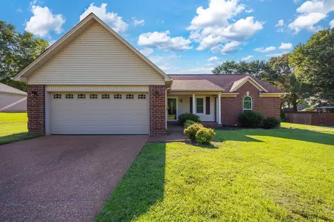 721 Sanders Bluff Rd, Humboldt, TN 38343