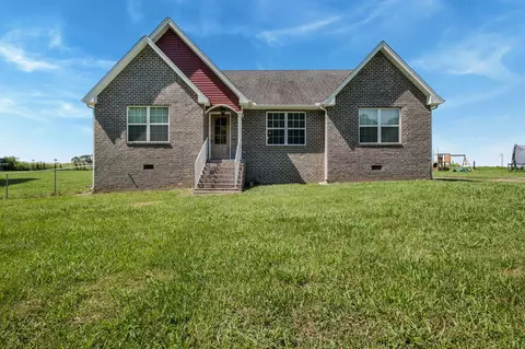 183 Caydras Way, Lafayette, TN 37083