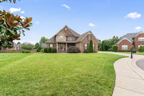 1436 Winterberry Dr, Murfreesboro, TN 37130
