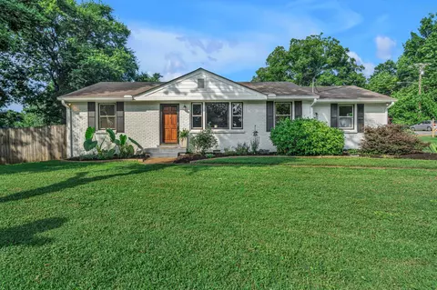 453 Mcmurray Dr, Nashville, TN 37211
