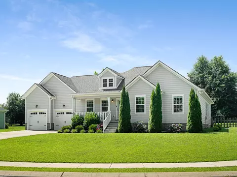 Exterior - 310 Diane Loop, White Bluff, TN 37187 photo 5 of 18
