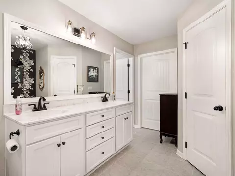 Bath - 310 Diane Loop, White Bluff, TN 37187 photo 2 of 6