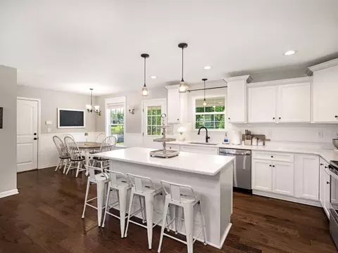 Kitchen - 310 Diane Loop, White Bluff, TN 37187 photo 2 of 5