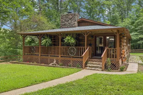 584 Mccord Hollow Rd, Hohenwald, TN 38462