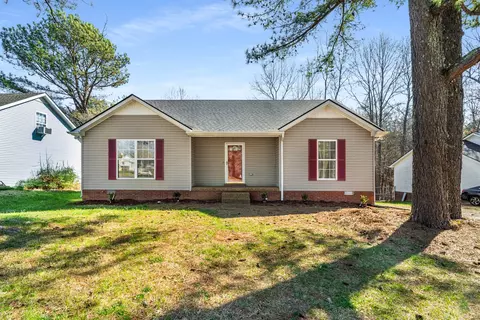 7616 Hudlow Ct, Fairview, TN 37062