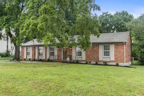 358 Binkley Dr, Nashville, TN 37211