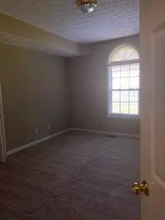 7601 Tree Bark Rd, Corryton, TN 37721 photo 4