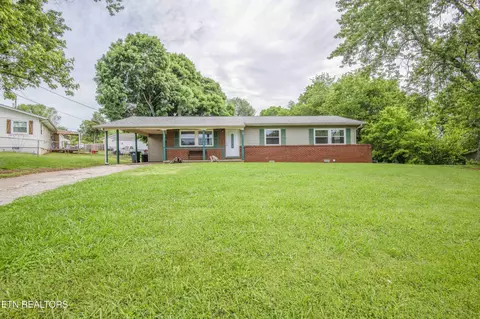 4316 Walpine Ln, Knoxville, TN 37921