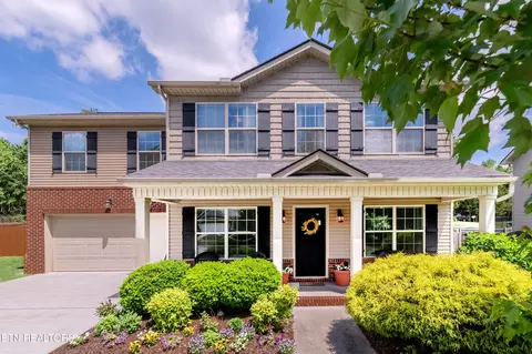 6315 Ridgewalk Ln, Knoxville, TN 37931