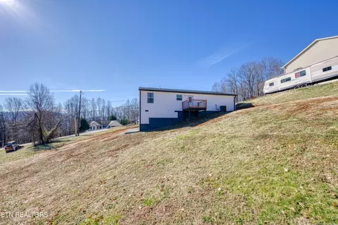 895 N Ridgecrest Rd, Luttrell, TN 37779 photo 21