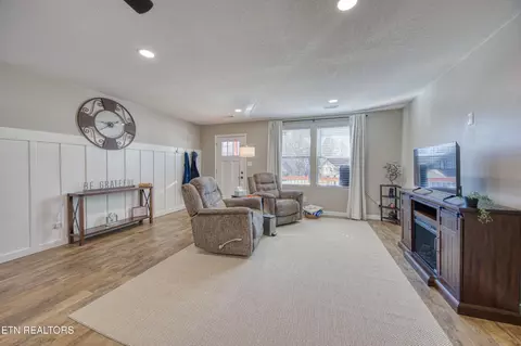 895 N Ridgecrest Rd, Luttrell, TN 37779 photo 6