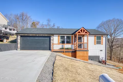 895 N Ridgecrest Rd, Luttrell, TN 37779 photo 2