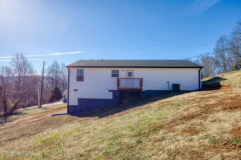 895 N Ridgecrest Rd, Luttrell, TN 37779 photo 22