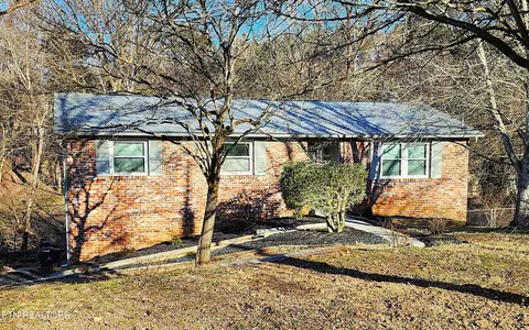 6503 Westside Dr, Knoxville, TN 37909