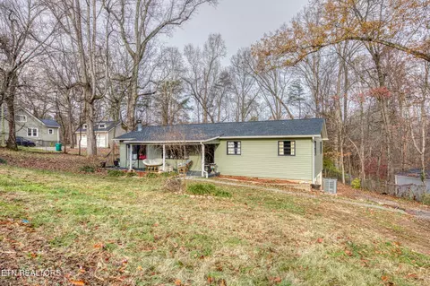 713 Reed Dr, Powell, TN 37849
