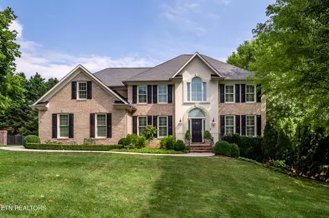 1073 SW Hayslope Dr, Knoxville, TN 37919
