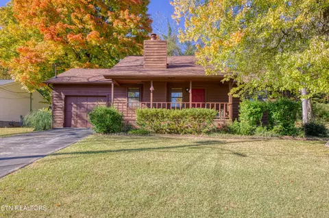 7213 Mcpeake Ln, Knoxville, TN 37909