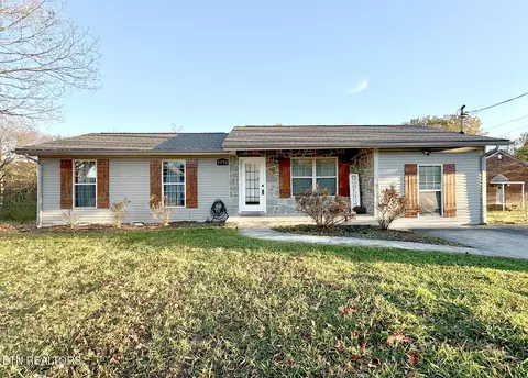 5336 Montwood Dr, Knoxville, TN 37921