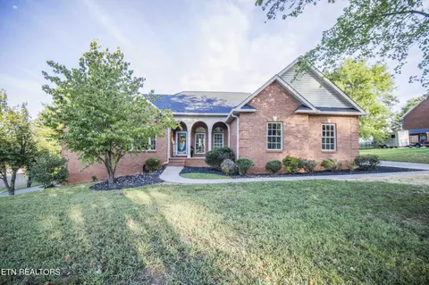3451 Colby Cove Dr, Maryville, TN 37801