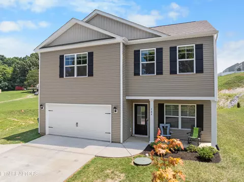 784 Morelock Rd, Morristown, TN 37814