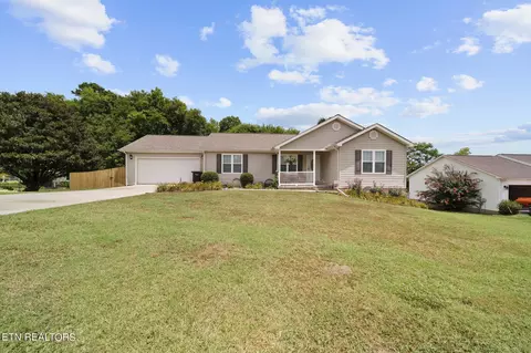 104 Wintergreen Dr, Madisonville, TN 37354