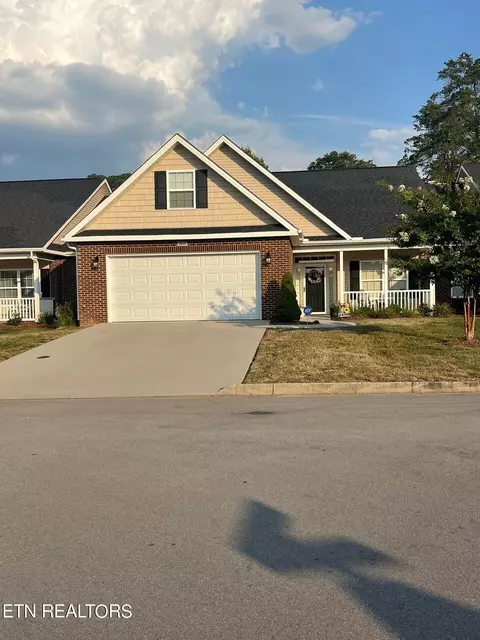 1600 Rocky Plains Ln, Knoxville, TN 37918