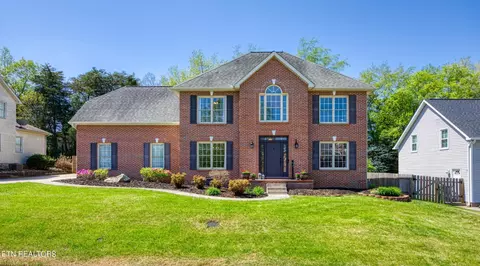 7101 Fieldstone Farms Ln, Knoxville, TN 37921