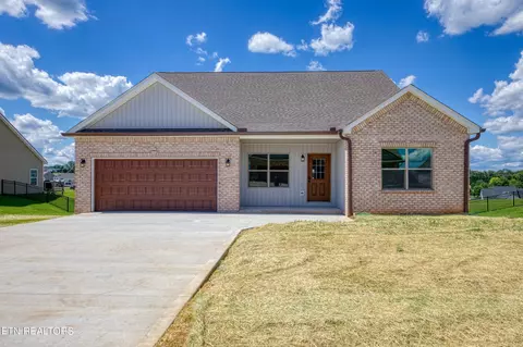 2744 Vista Meadows Ln, Sevierville, TN 37876