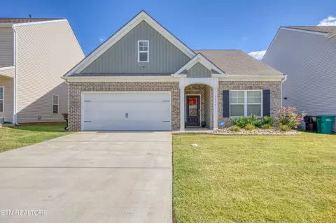 4444 Judith Fox Ln, Knoxville, TN 37938