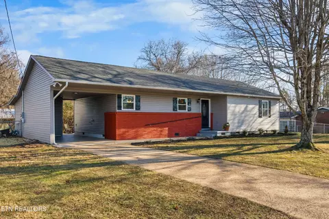 1404 NW Harmony Rd, Knoxville, TN 37912