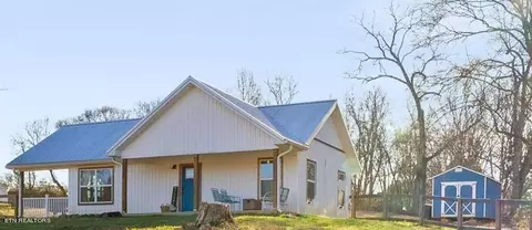 8637 Widener Rd, Knoxville, TN 37920