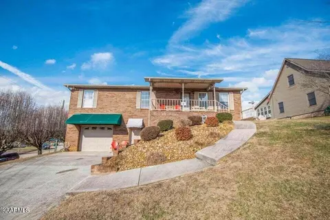 2258 Belmont Dr, Morristown, TN 37814
