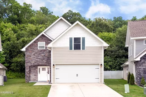 7737 Train Station Way, Knoxville, TN 37931